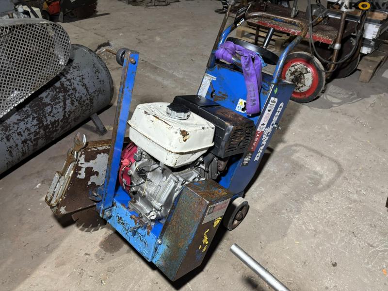 Fastverdini LM asphalt cutter 1