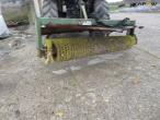 Tractor-mounted sweeper 200 cm 2