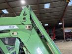 Fendt 516 Vario tractor with front loader 18