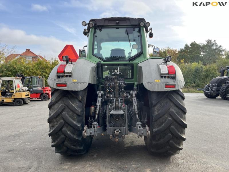 Fendt 828 vario tractor 6