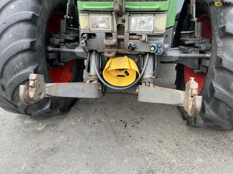 Fendt 926 vario tractor 16