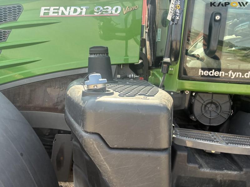 Fendt 930 Vario tractor 11