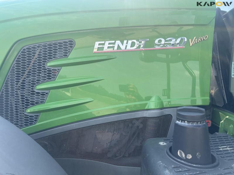 Fendt 930 Vario tractor 13