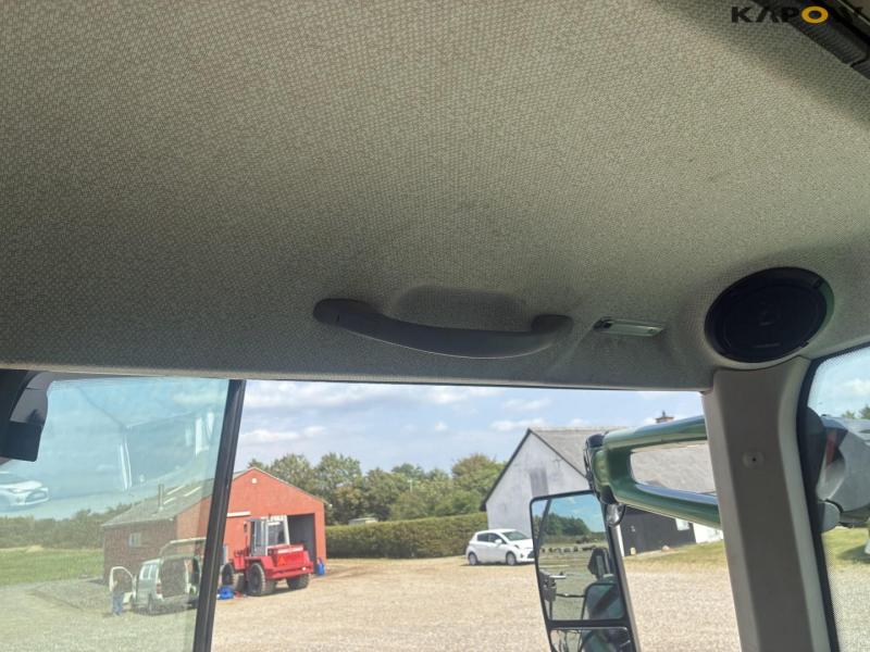 Fendt 930 Vario tractor 83