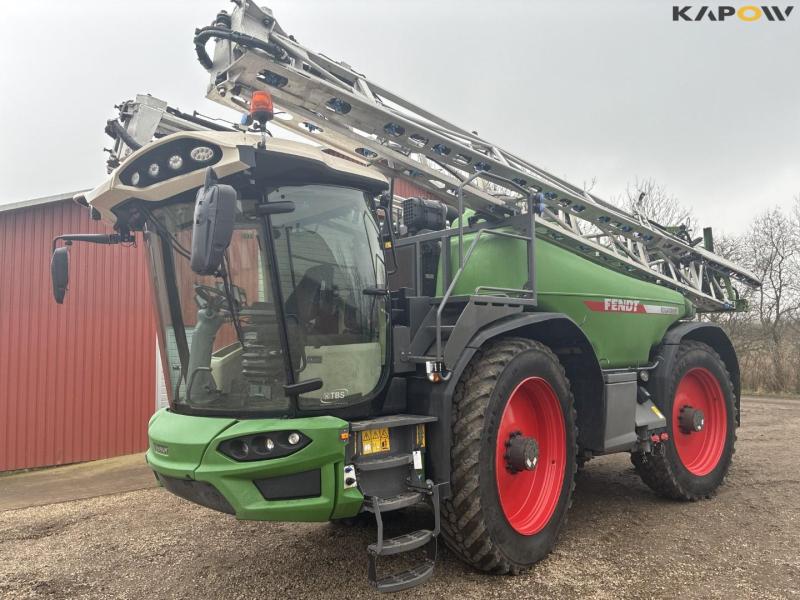 Fendt Rogator 655 self-propelled sprayer 1