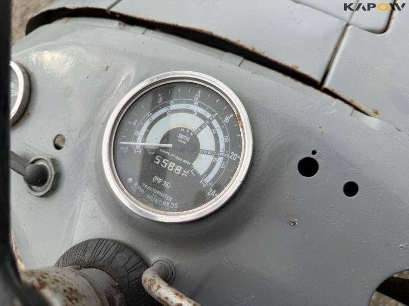 Ferguson 35 tractor 13