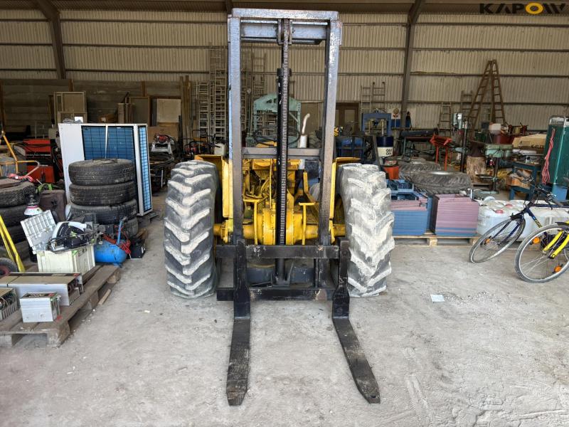 Ferguson pallet truck 2