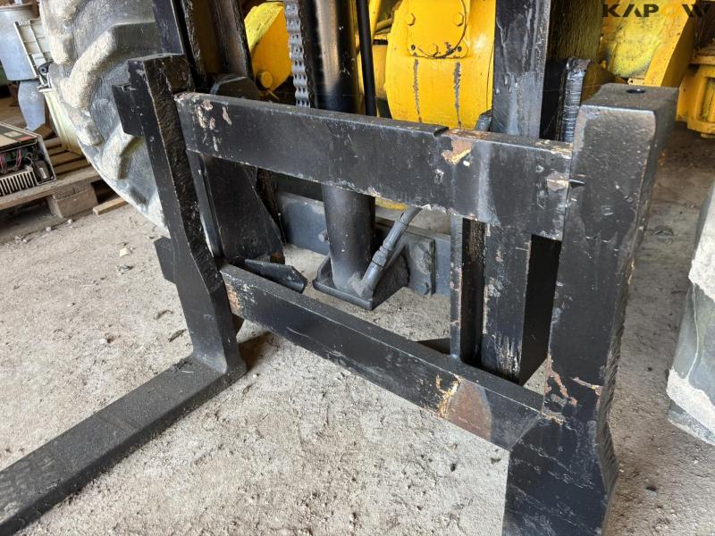 Ferguson pallet truck 31