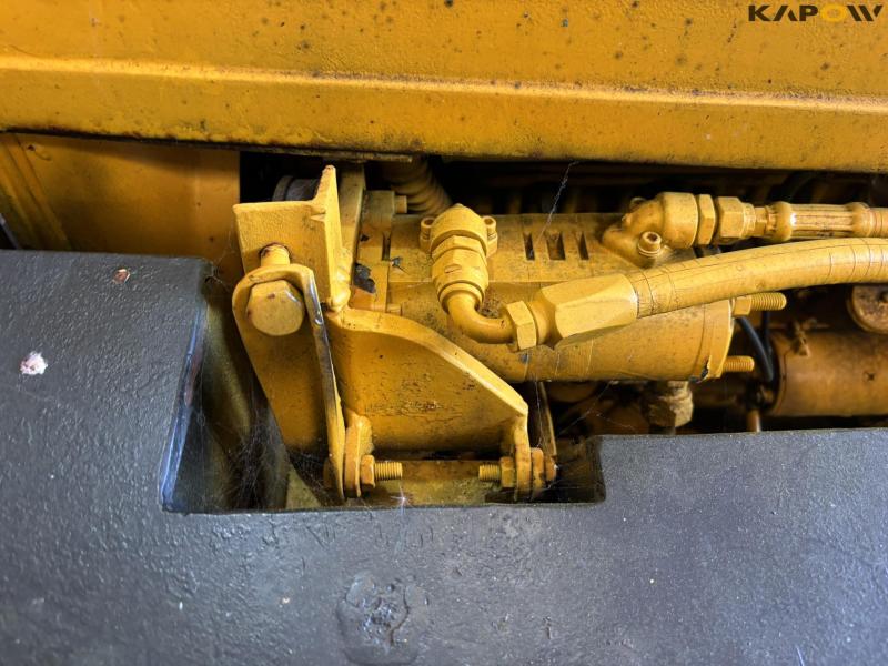 Ferguson pallet truck 43