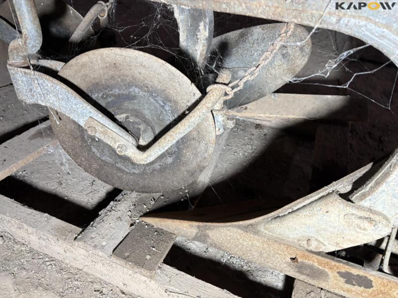 Ferguson plow 2 feet 18