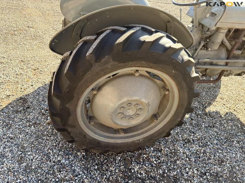 Ferguson TEA20 tractor 38