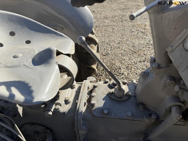 Ferguson TEA20 tractor 19