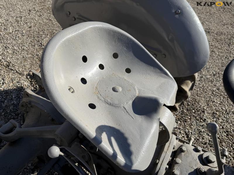 Ferguson TEA20 tractor 23