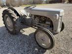 Ferguson TEA20 tractor 3
