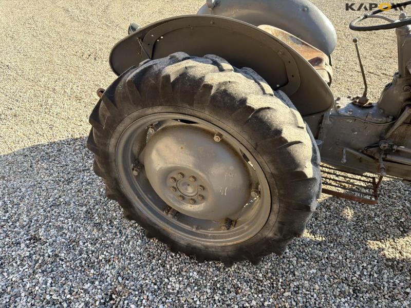 Ferguson TEA20 tractor 41