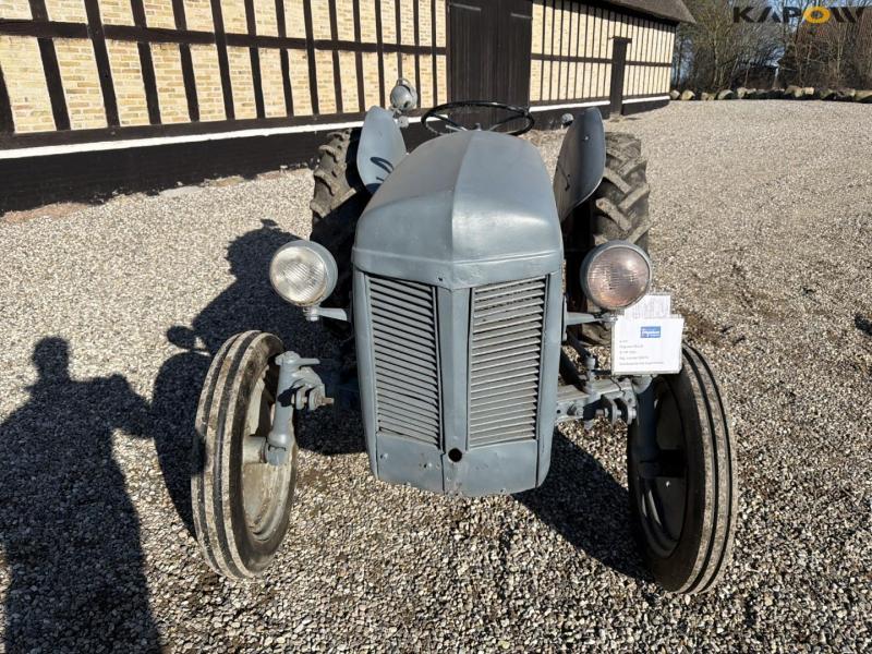 Ferguson TEA20 tractor 2