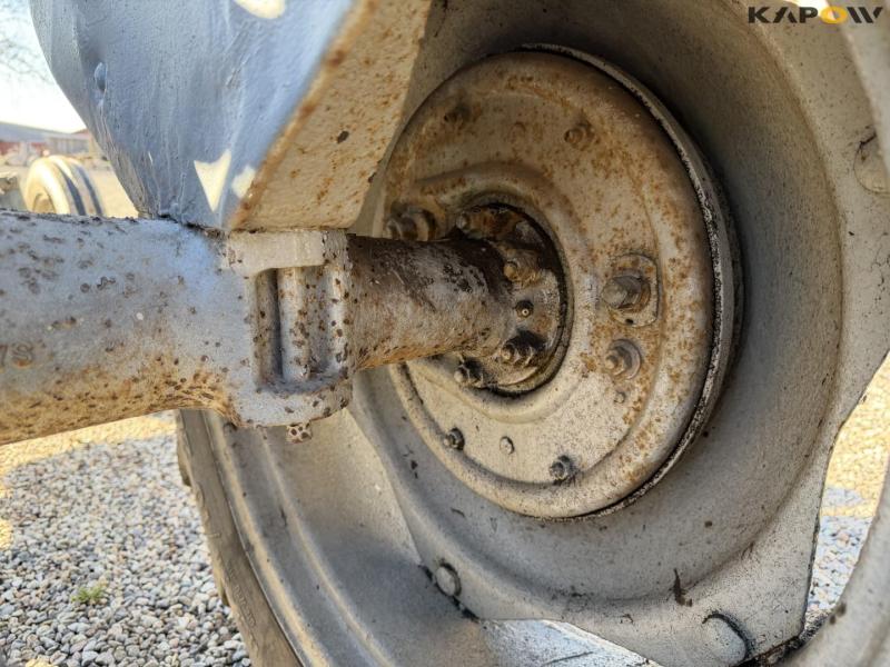 Ferguson TEA20 tractor 33