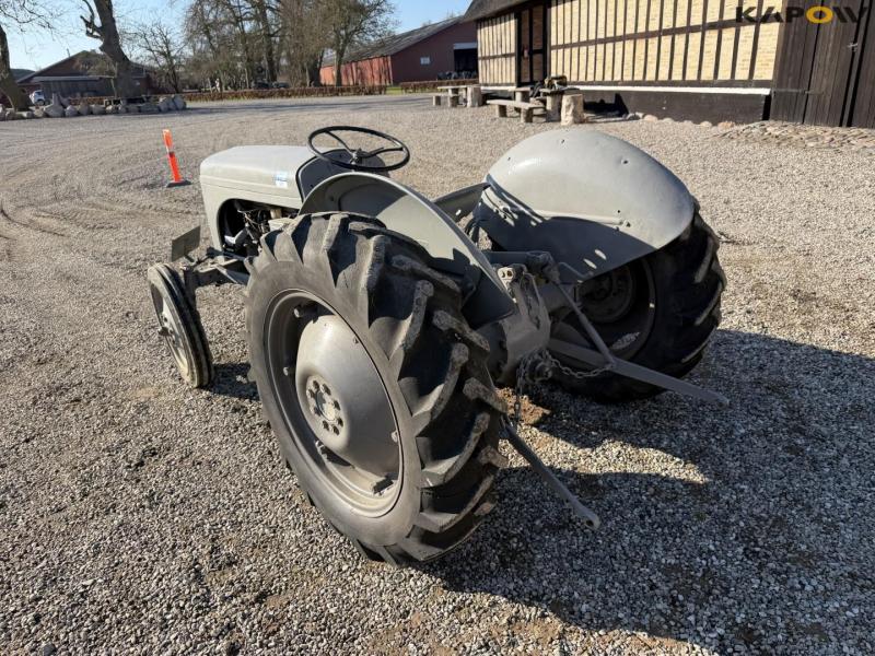 Ferguson TEA20 tractor 7