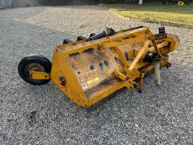 Ferri straw chopper 3