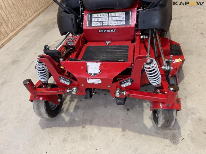Ferris IS 2100Z rero turn mower 8