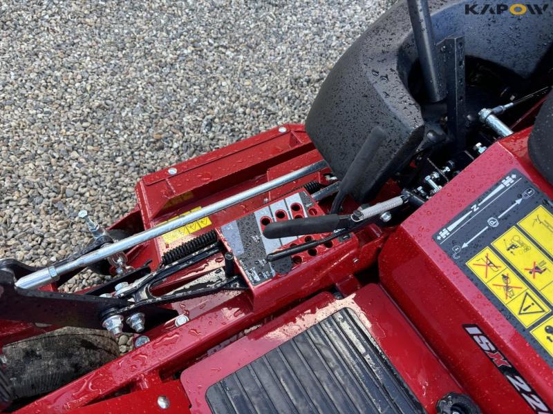 Ferris ZT 2200 Isx Zero Turn Grass Mower - New 14