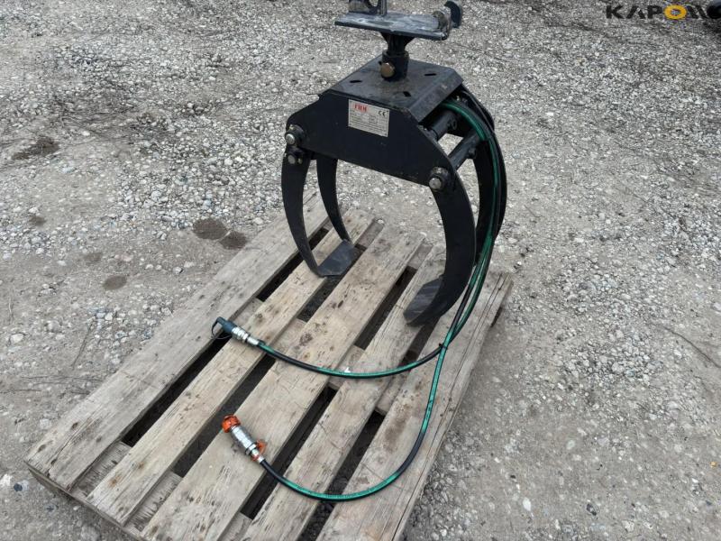 FHM ZD50 forestry grapple with mini excavator hitch 1