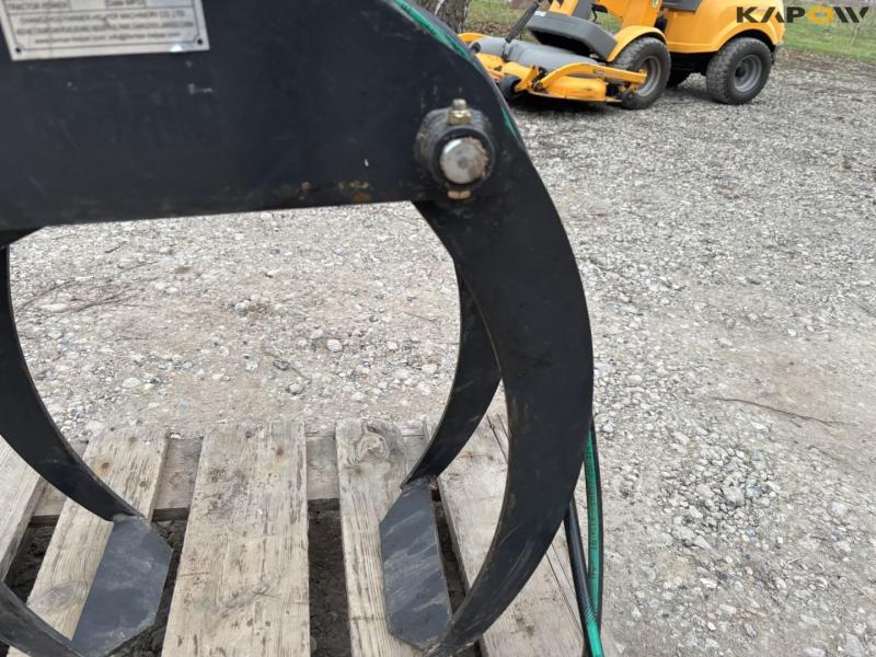 FHM ZD50 forestry grapple with mini excavator hitch 7