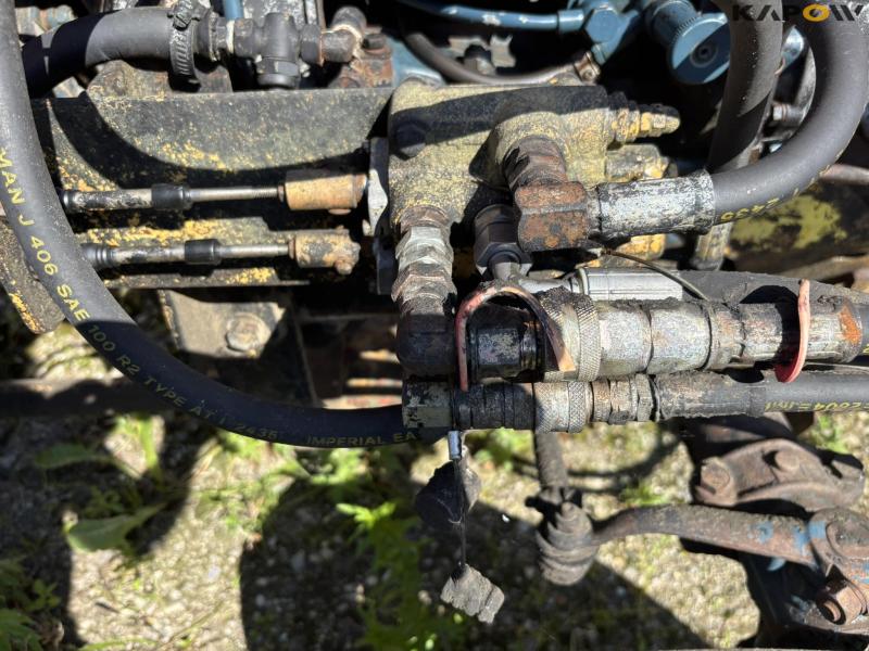 Fiat 250 N with broom 29