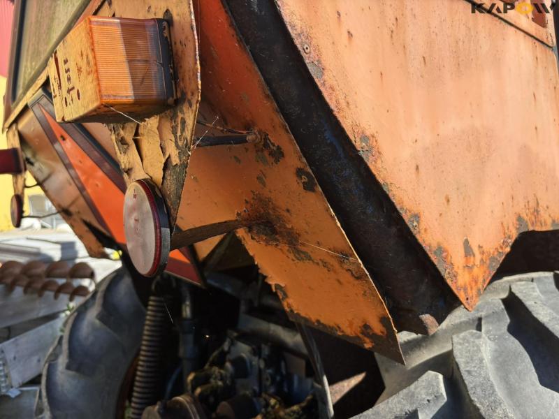 Fiat 250 N with broom 44