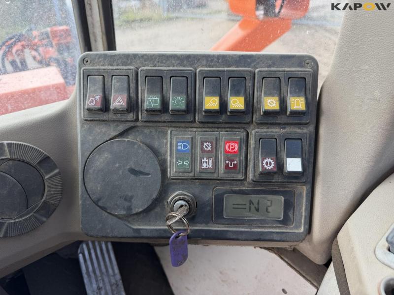 Fiat-Hitachi R130.2 wheel loader 37