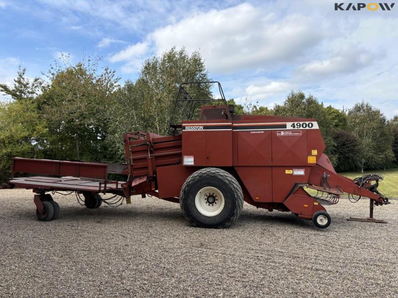 Fiatagri Hesston 4900 big square baler with bale wagon 4