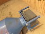 Filter system with compressed air cleaning 8