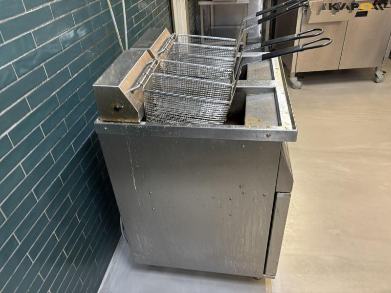 FKI ADF-21 double fryer 4
