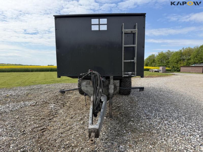 Fliegl tipper truck 2
