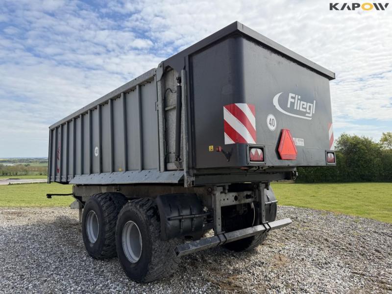 Fliegl tipper truck 7