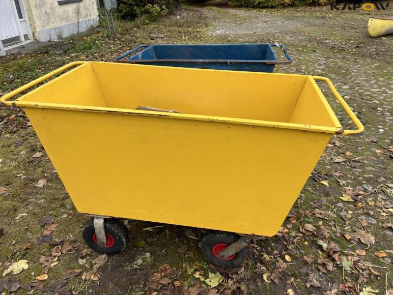 Feed carts - 2pcs. 4