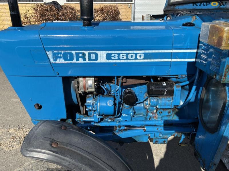 Ford 3600 tractor 10