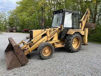 Ford 655 backhoe loader