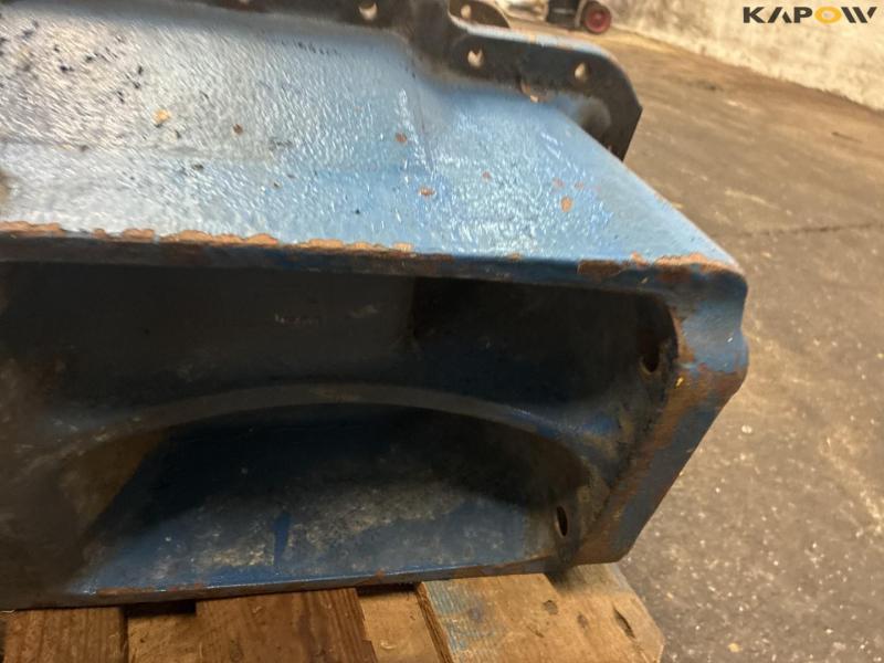 Ford oil pan and crankcase 24