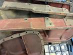 Ford oil pan and crankcase 17