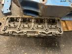 Ford oil pan and crankcase 25