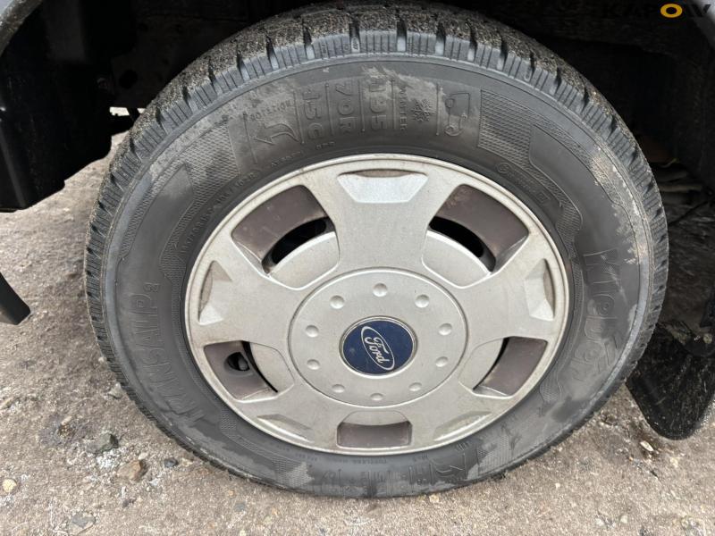 Ford Transit 140 T300 Handicap bus 62