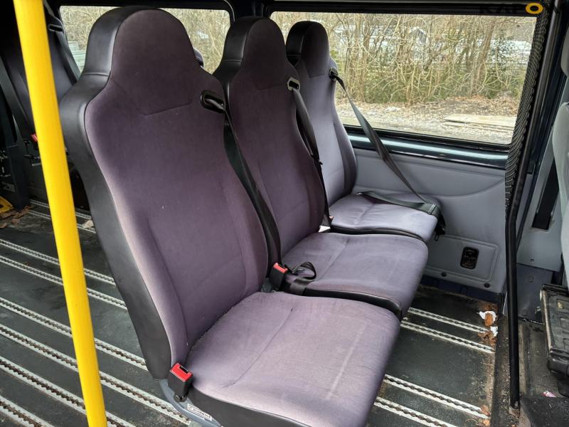 Ford Transit 140 T300 Handicap bus 81
