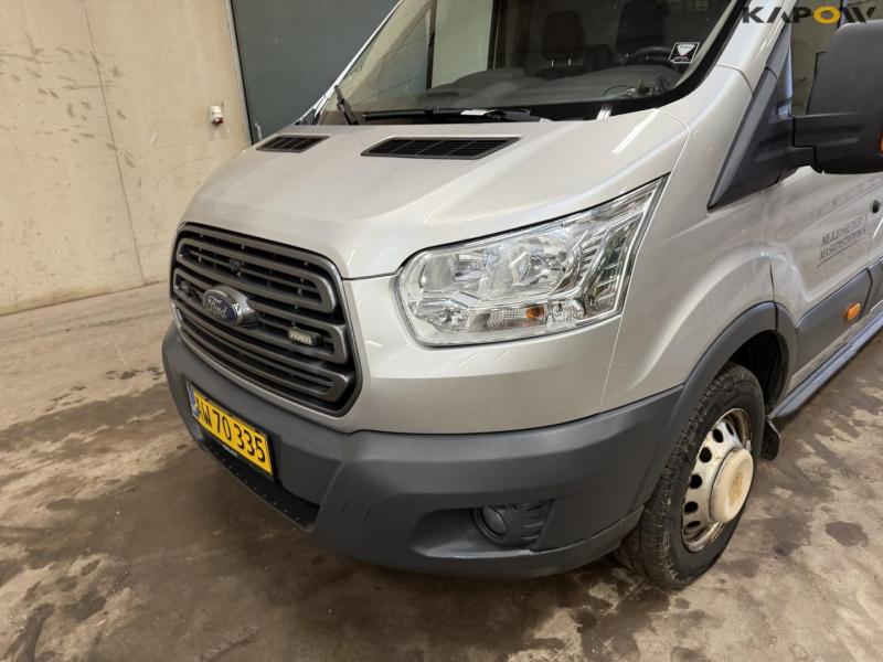 Ford Transit 2.2 Tdci with tools 8