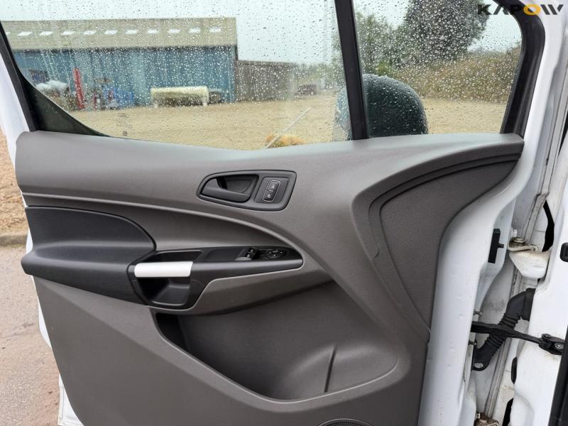 Ford Transit Connect 1.5 TDCI van 23