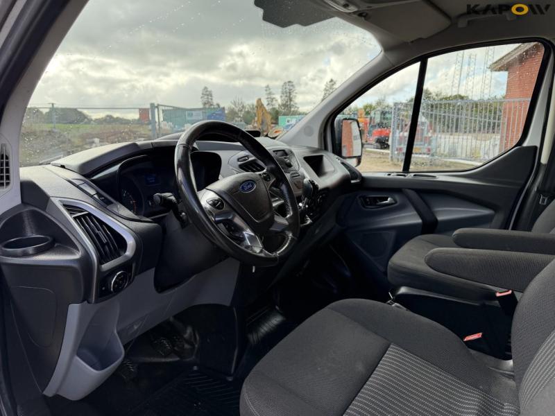 Ford Transit Custom 2.0 TDCi van 9