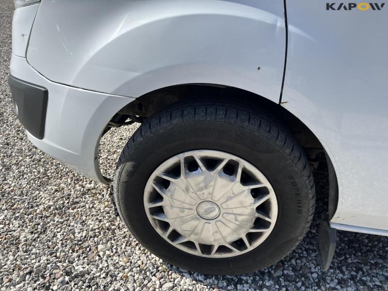 Ford Transit Custom 2.2 Tdci panel van 11