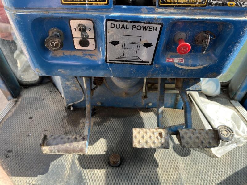 Ford TW15 tractor 35