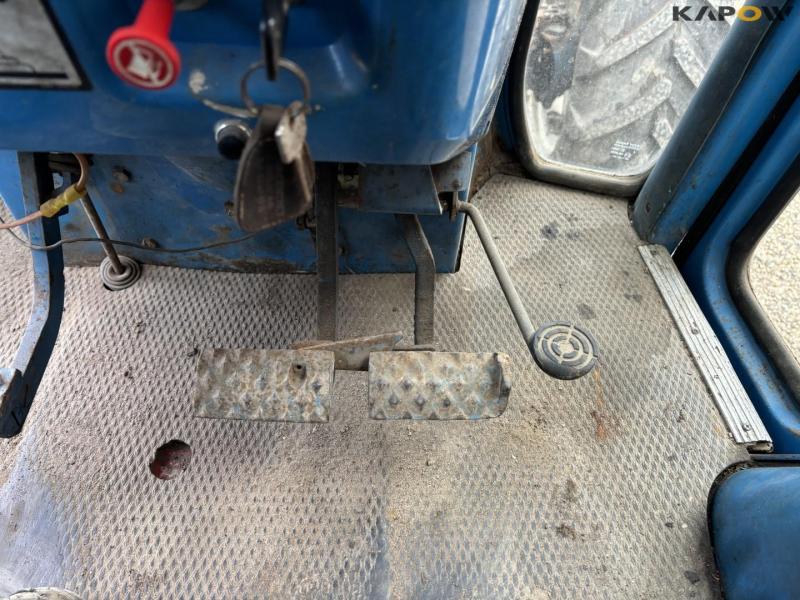 Ford TW35 tractor 48