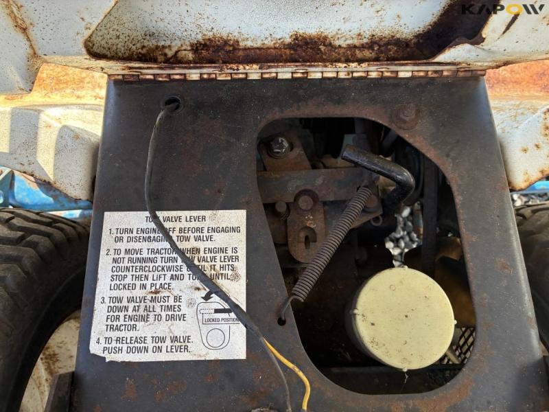 Ford YT 16H garden tractor 15